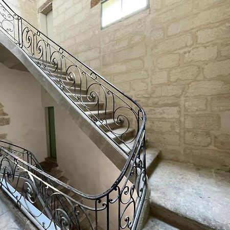 Studette Avec Le Charme De L'Ancien Apartamento Avinhão Exterior foto