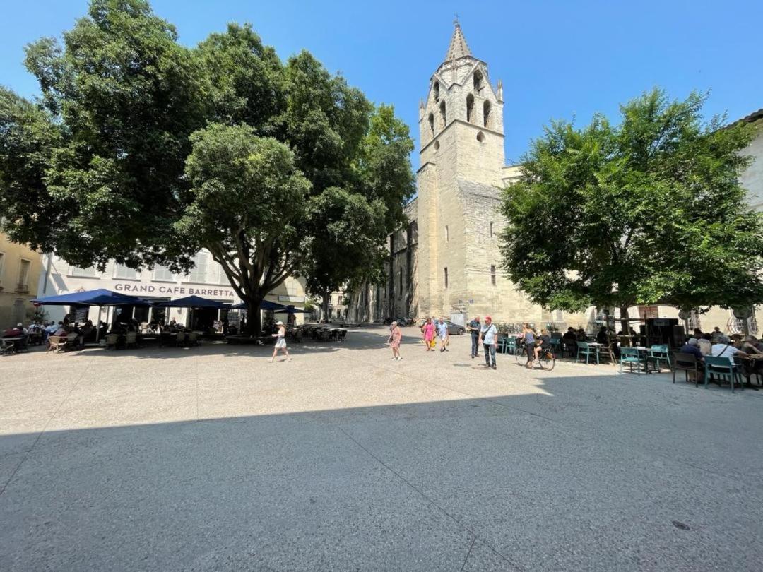 Studette Avec Le Charme De L'Ancien Apartamento Avinhão Exterior foto